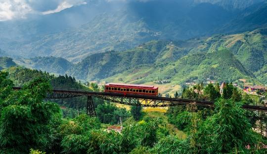 3N2D Tour | Experience SAPA - Conquer FANSIPAN Peak - Explore Cat Cat Village - Check in at Moana I Departure from Ha Noi